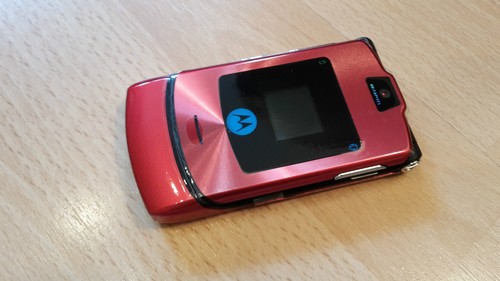 Cellulare pieghevole motorola - cellulare,